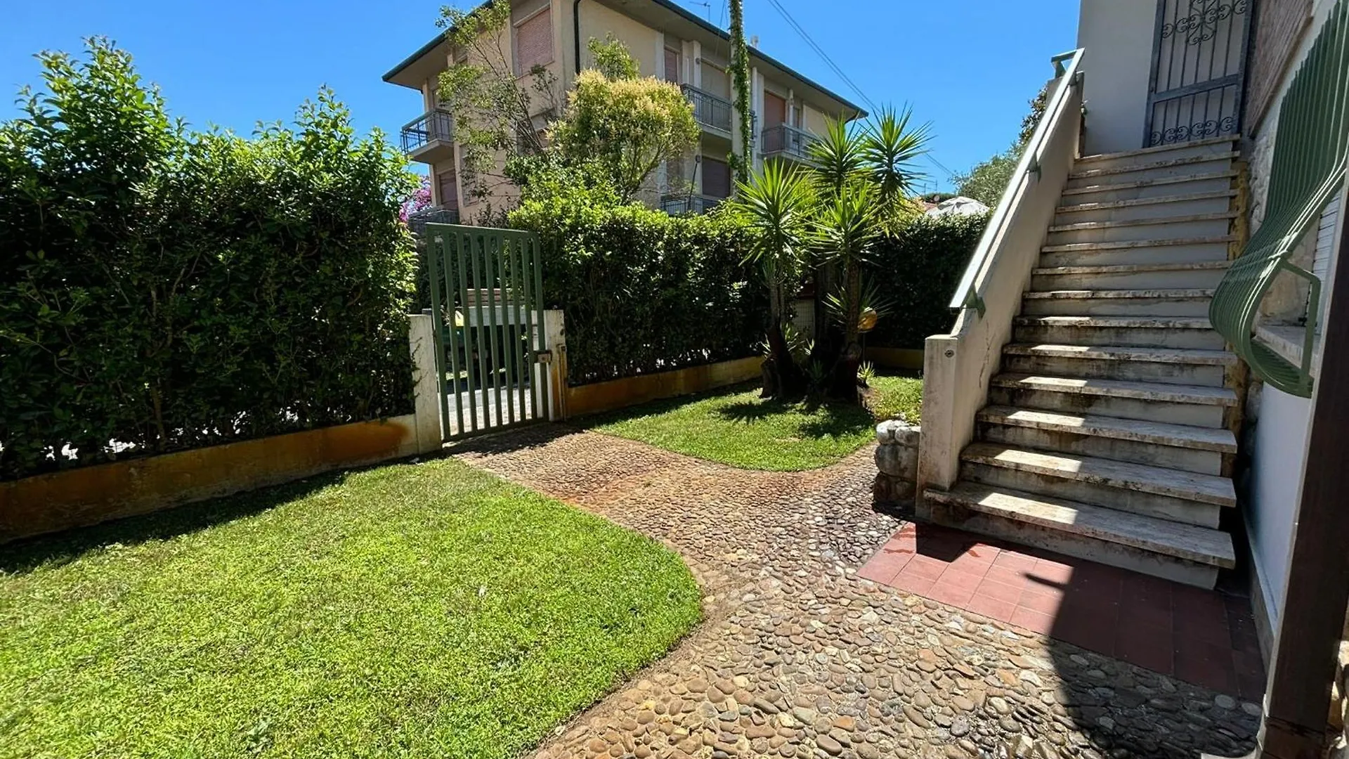300 Mt From The Sea - Free Parking - Wi-Fi Ac & Prime Video Villa Lido di Camaiore